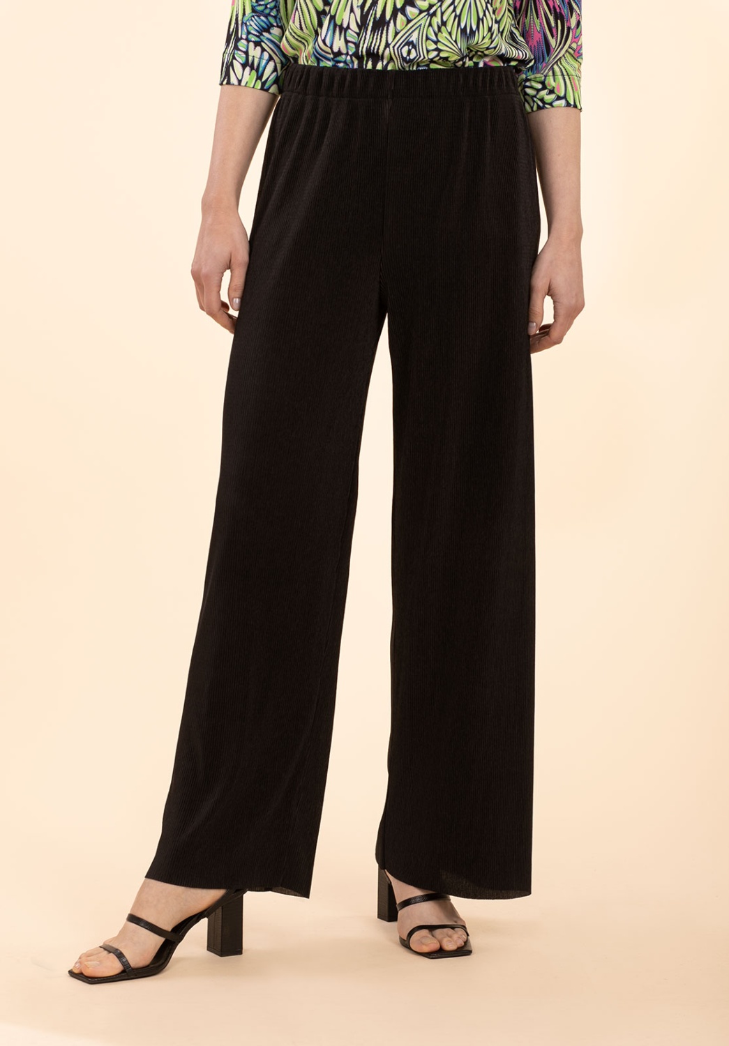 Black Pleated Trousers 1