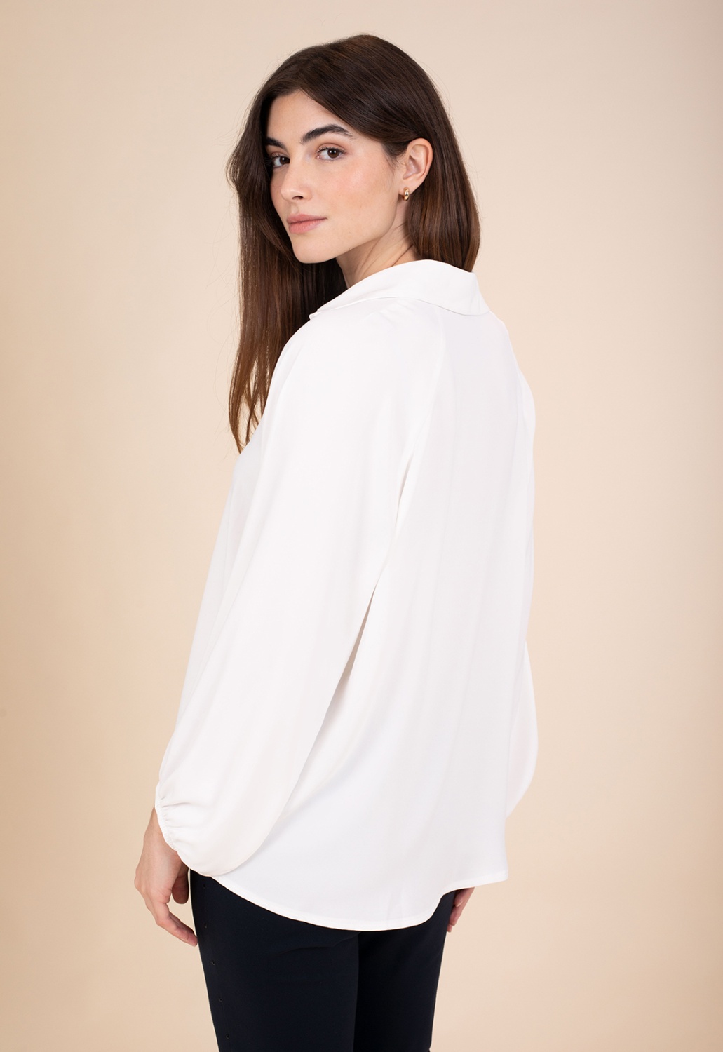 Wide White Blouse 3