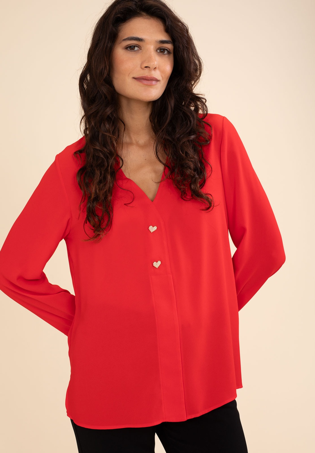 Blusa Roja Corazones 1