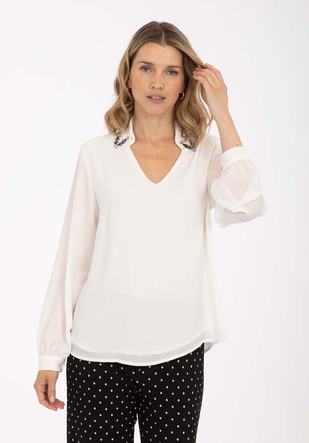 Blusa Cuello Joya 1