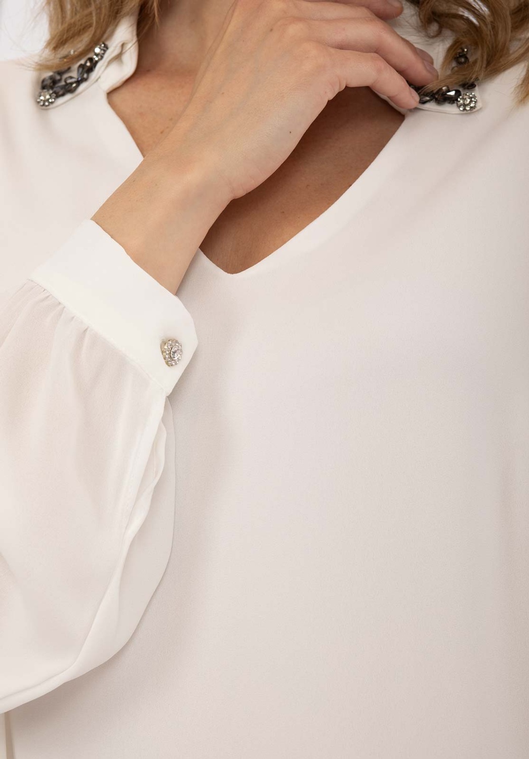 Blusa Cuello Joya 3