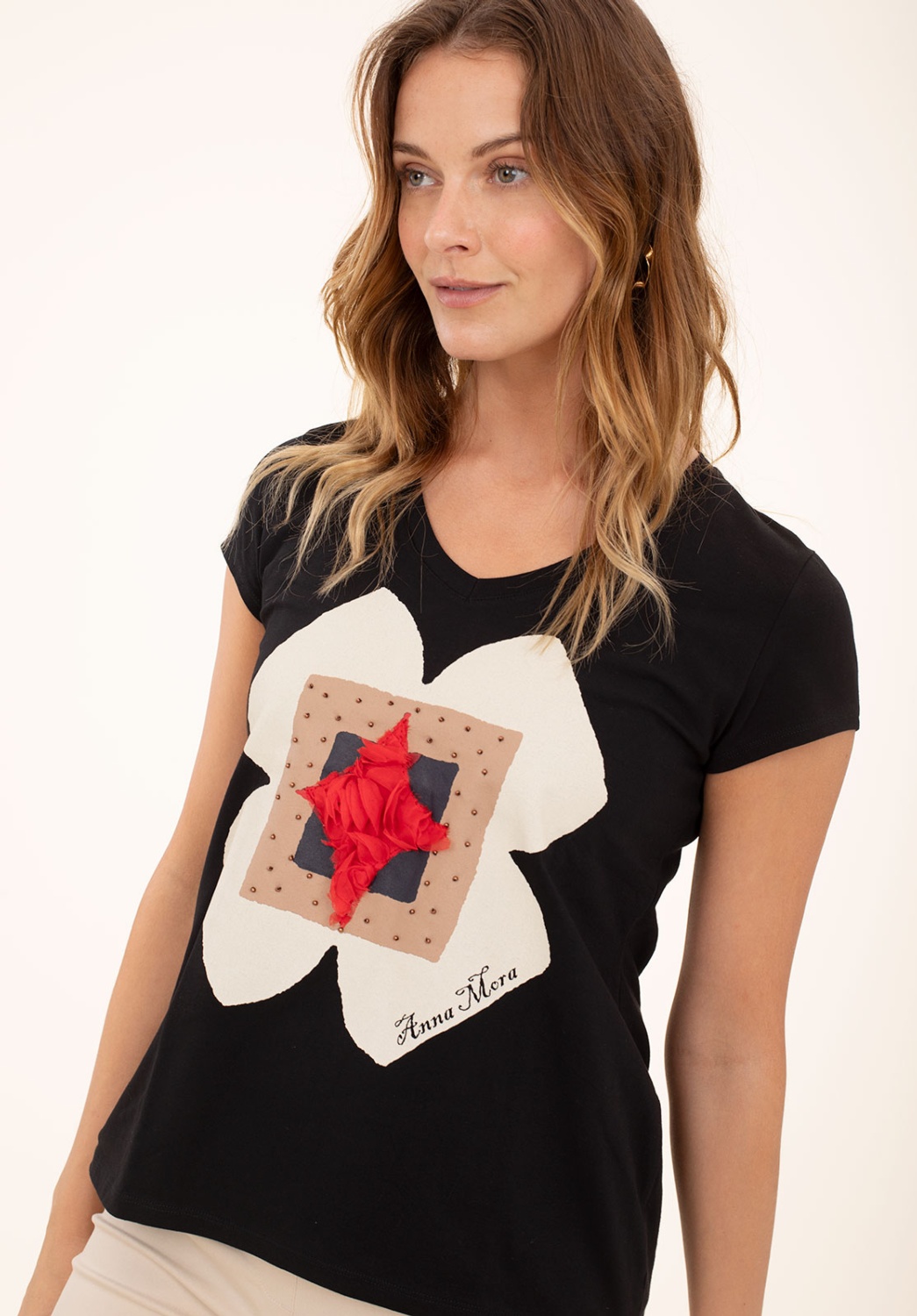 Camiseta Flor Con Bolso 2