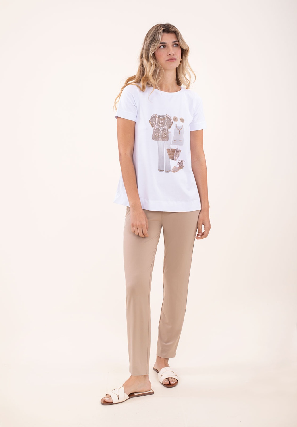 Camiseta Blanca Estampada 4