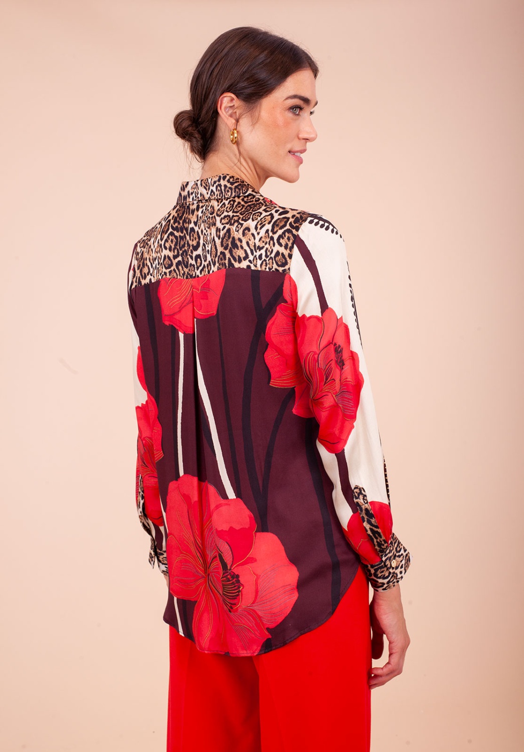 Blusa estampado floral-leopardo 4