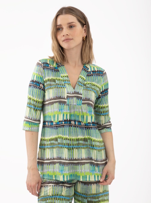 Camiseta verde de rayas