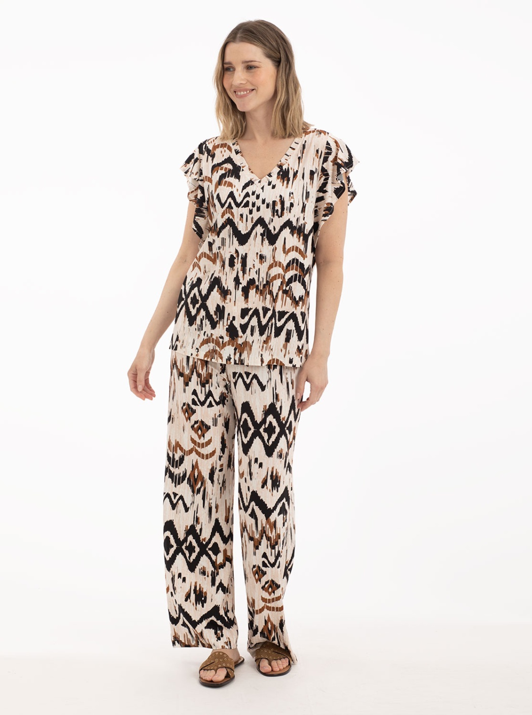 Camiseta con estampado colorido 3