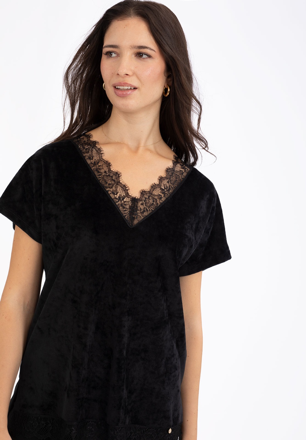 T-shirt noir en velours