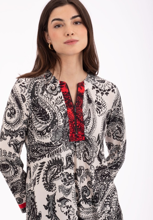 Camiseta Estampada Paisley