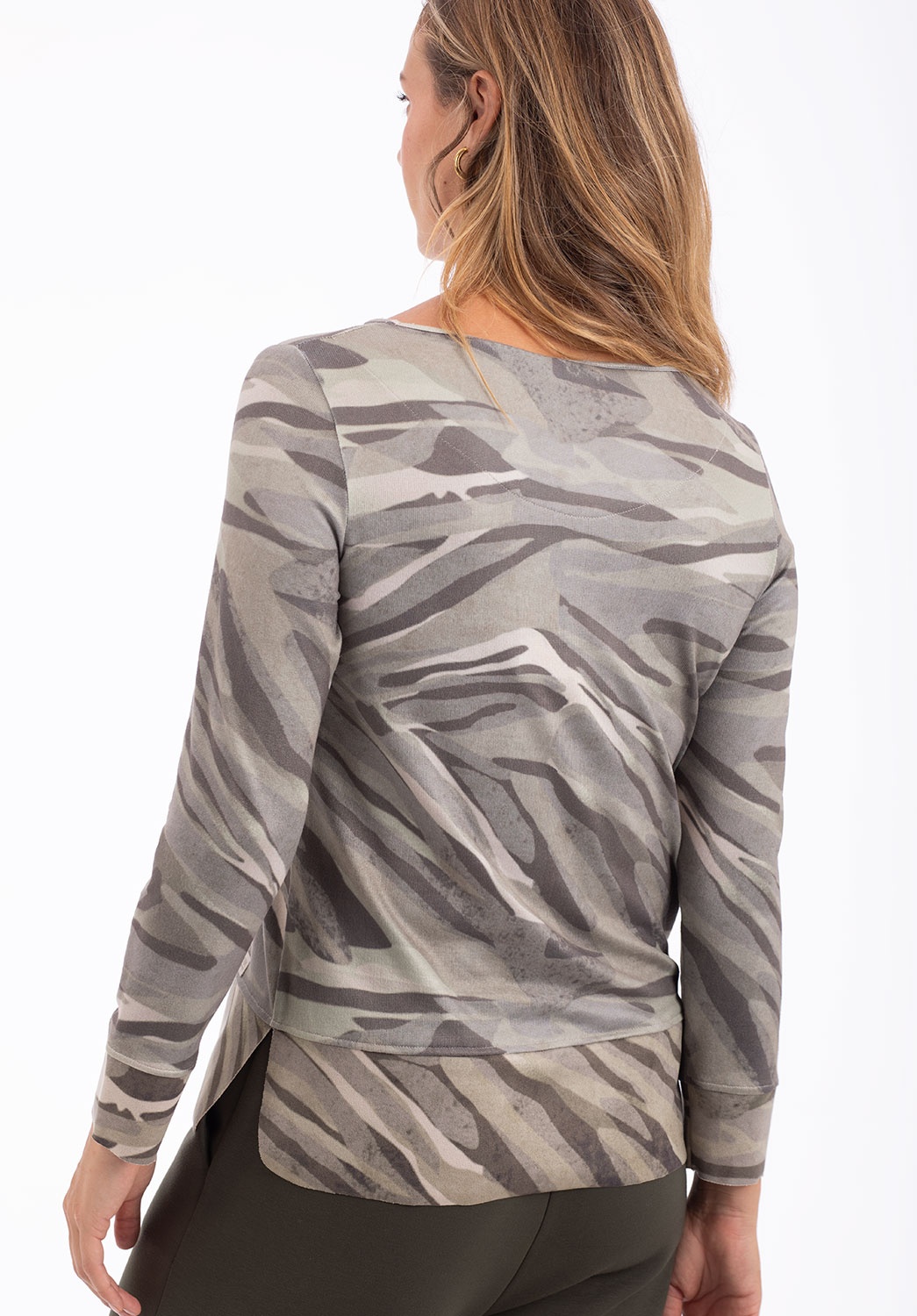 Camiseta Estampada Estilo Militar