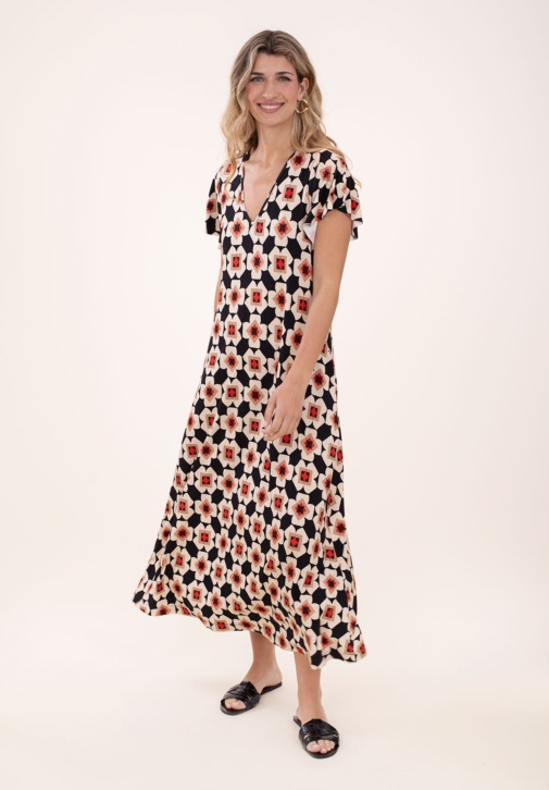 Robe tricotée moderniste 