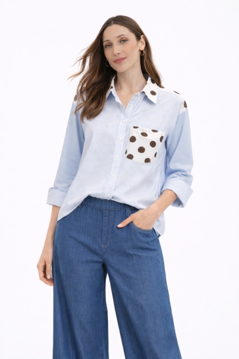 Camisa Celeste con Contraste 