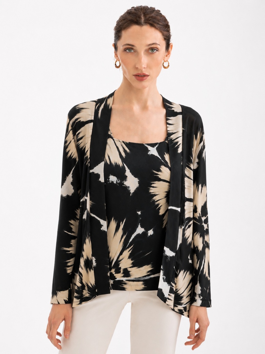 Twin-set Floral blanco y negro 2
