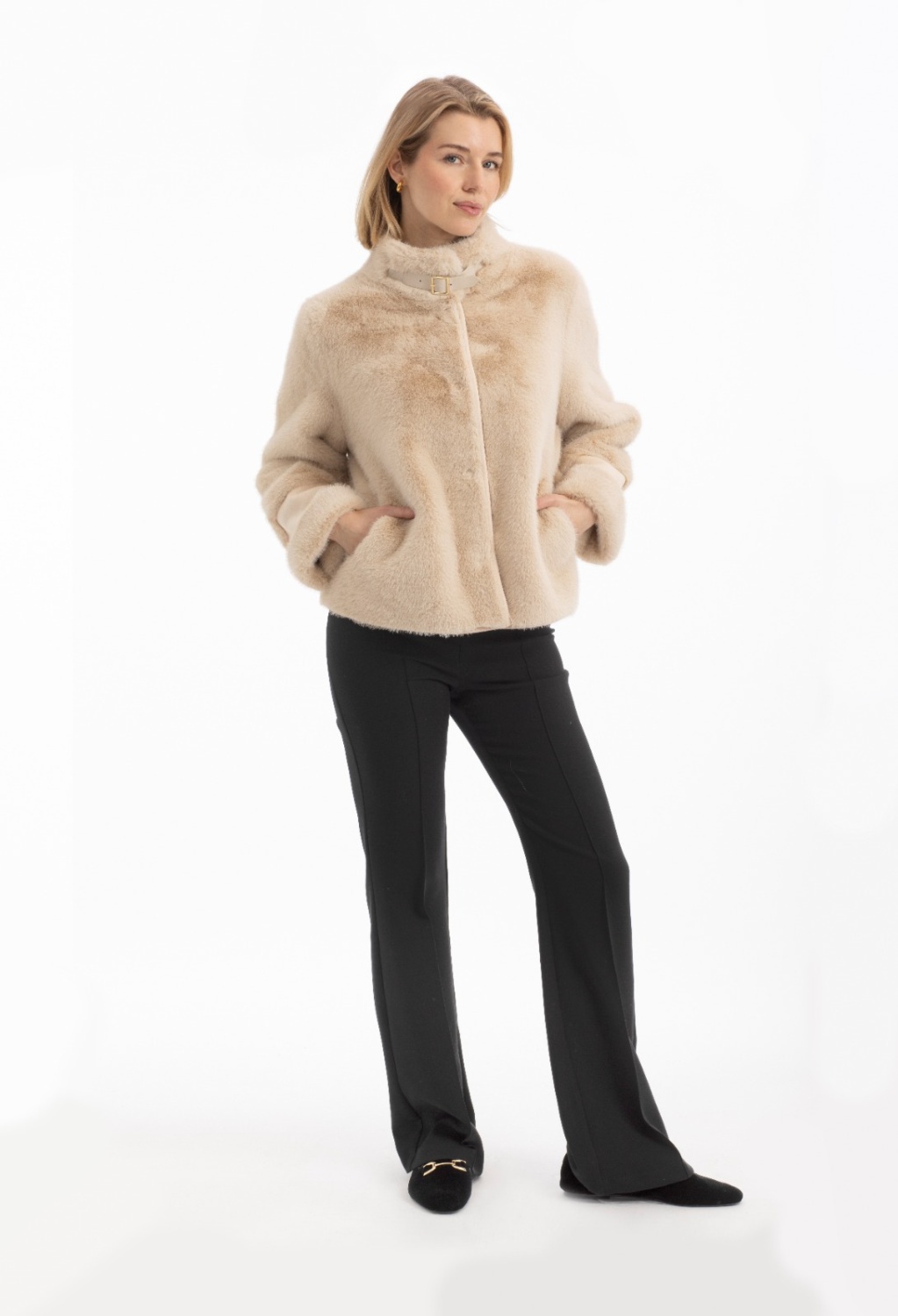 Chaqueta Pelo Corto Beige