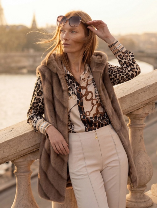 chaleco chic beige
