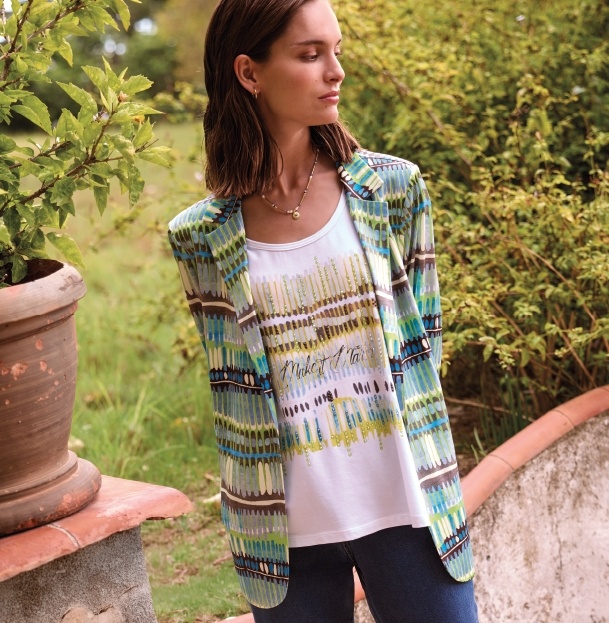 Chaqueta Punto Entallada Trazos Azules 4