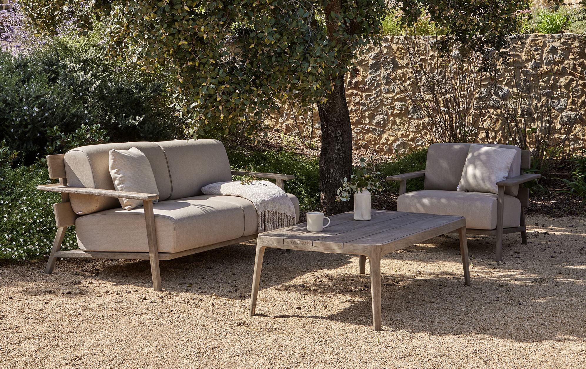 Paralel Outdoor Furniture Collection