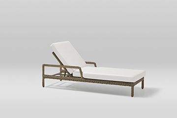 CHAISE WITH ARMS