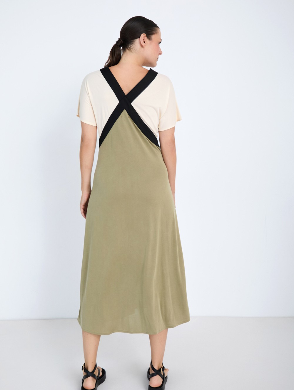 Tricolor modal dress 2