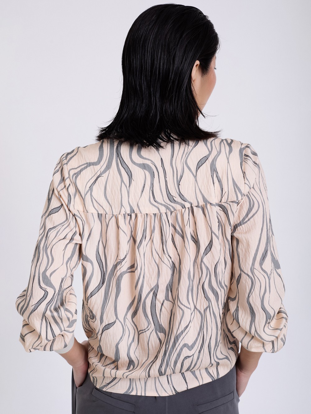 Blusa viscosa estampado aguas