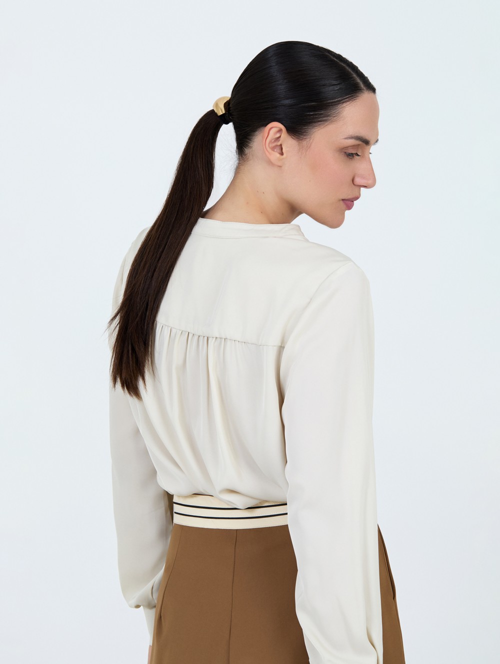 Blouse satinée côtelée 1