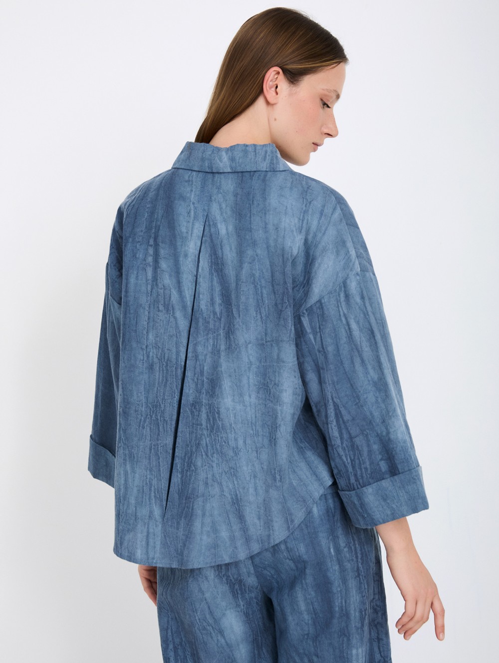 Linen sleeve shirt