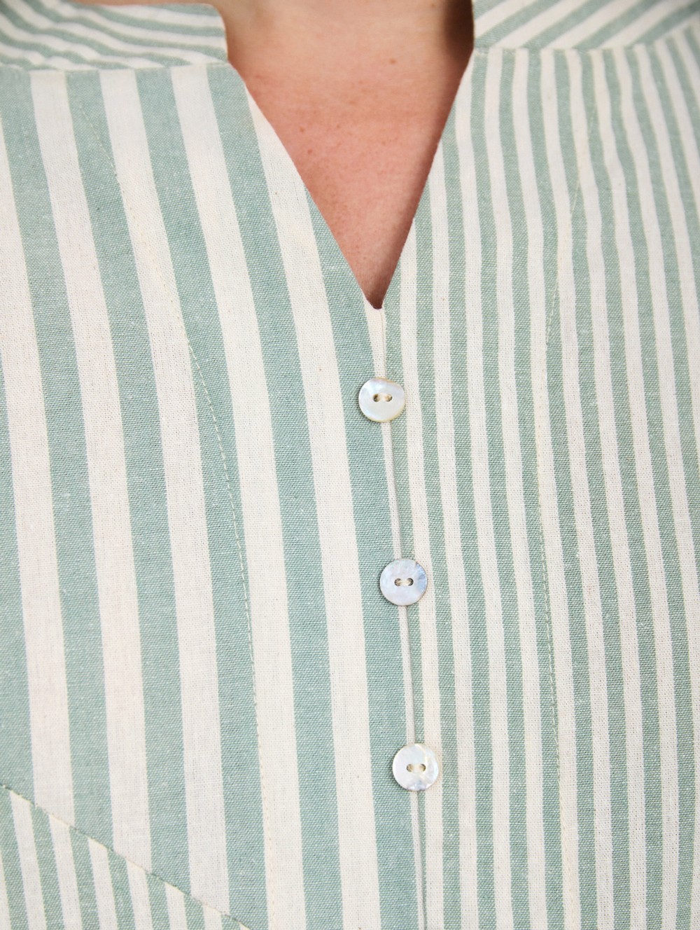 Camisa rayas combinadas