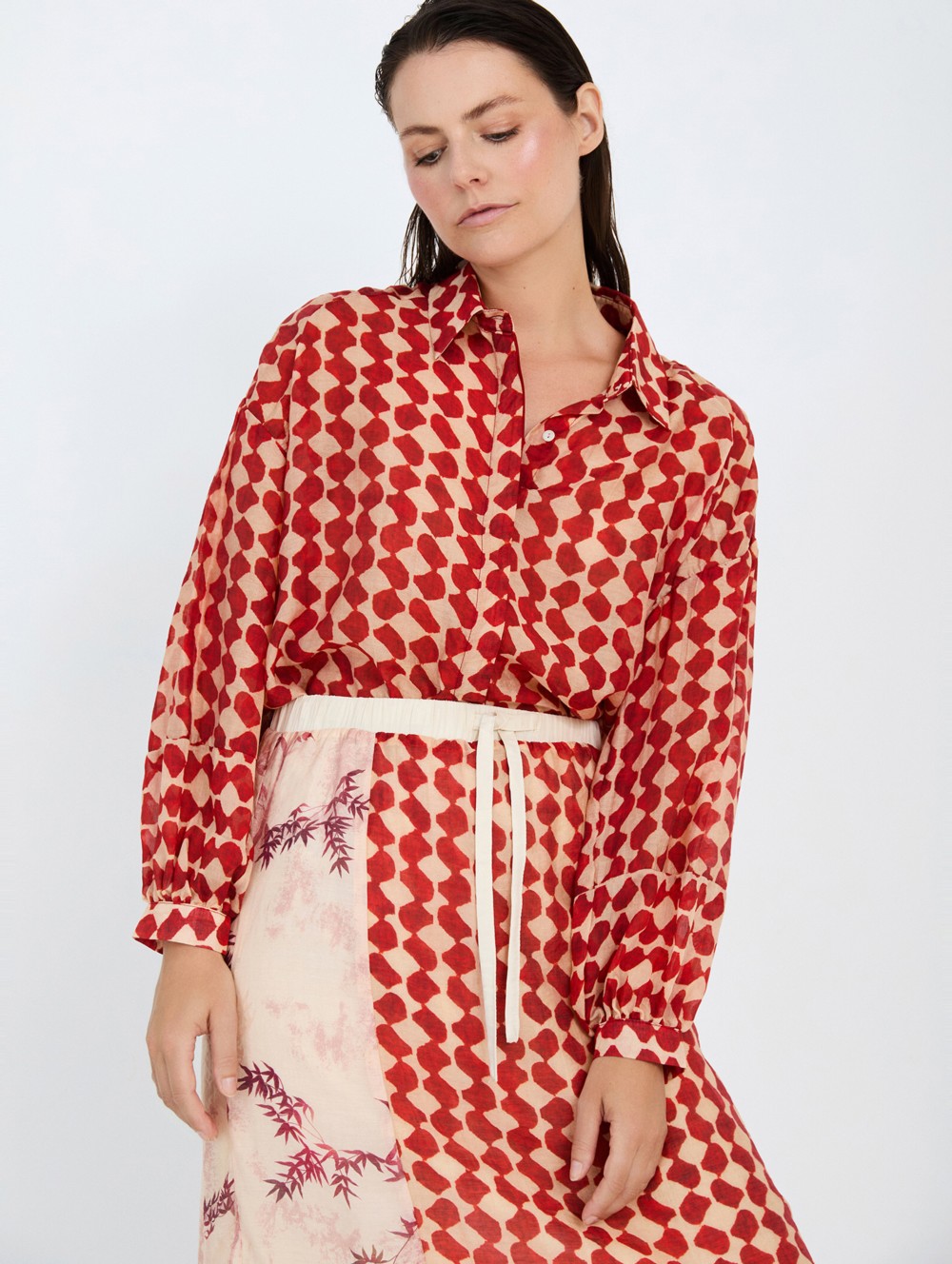 Flowing printed shirt