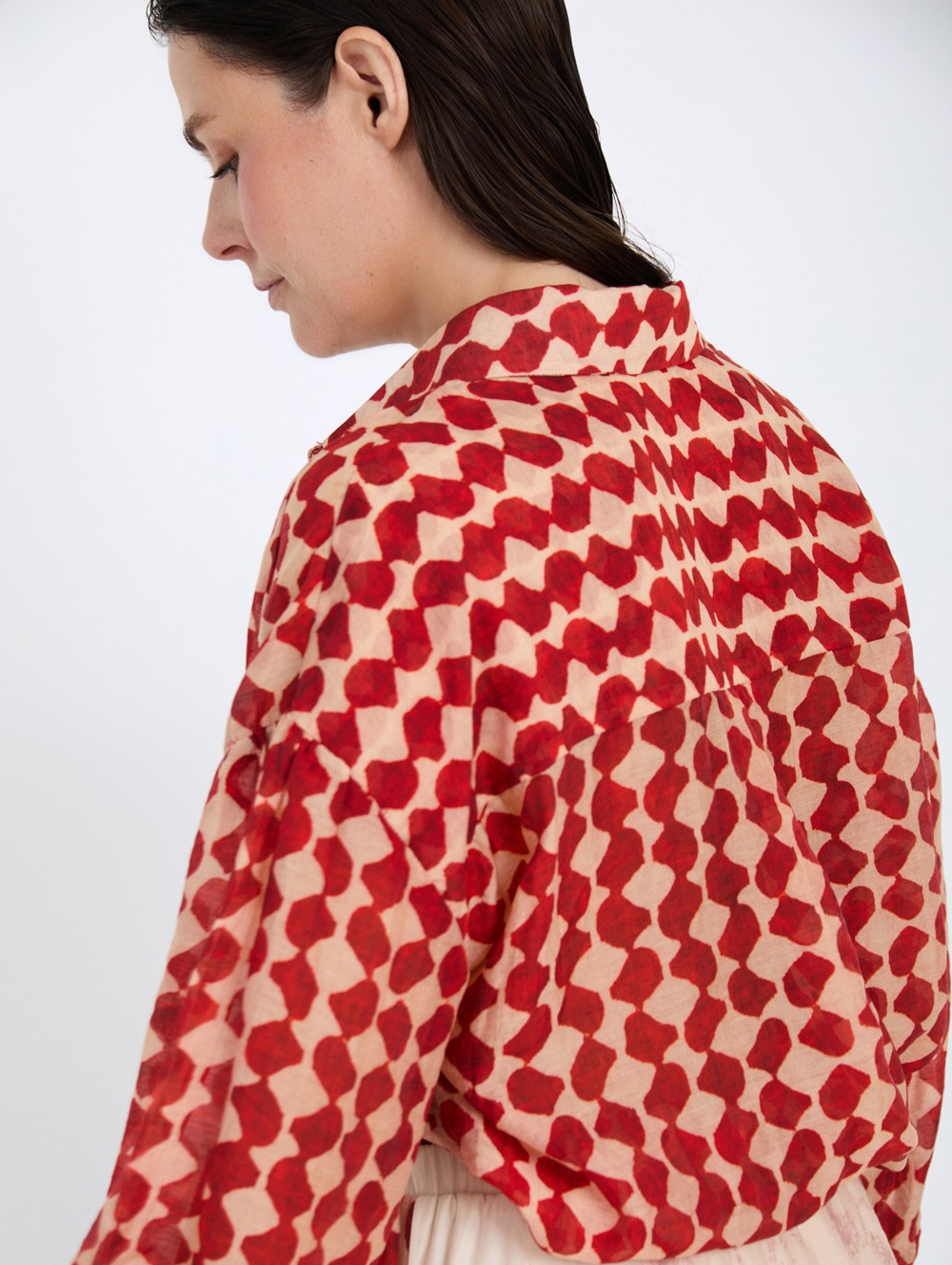 Flowing printed shirt