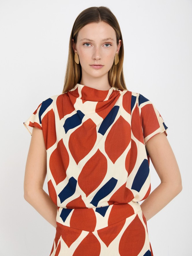 Graphic print blouse