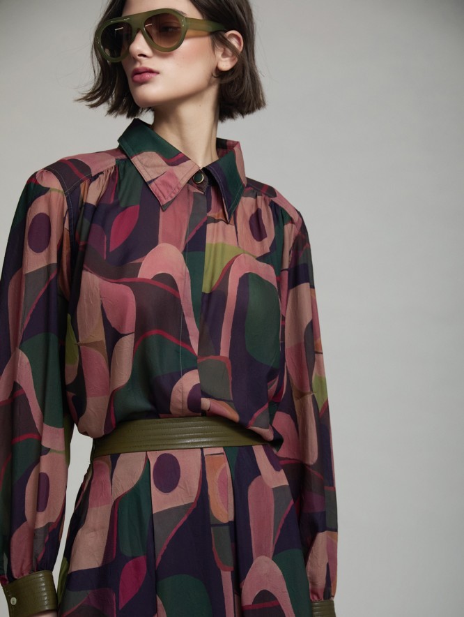 Printed shirt faux-leather cuffs