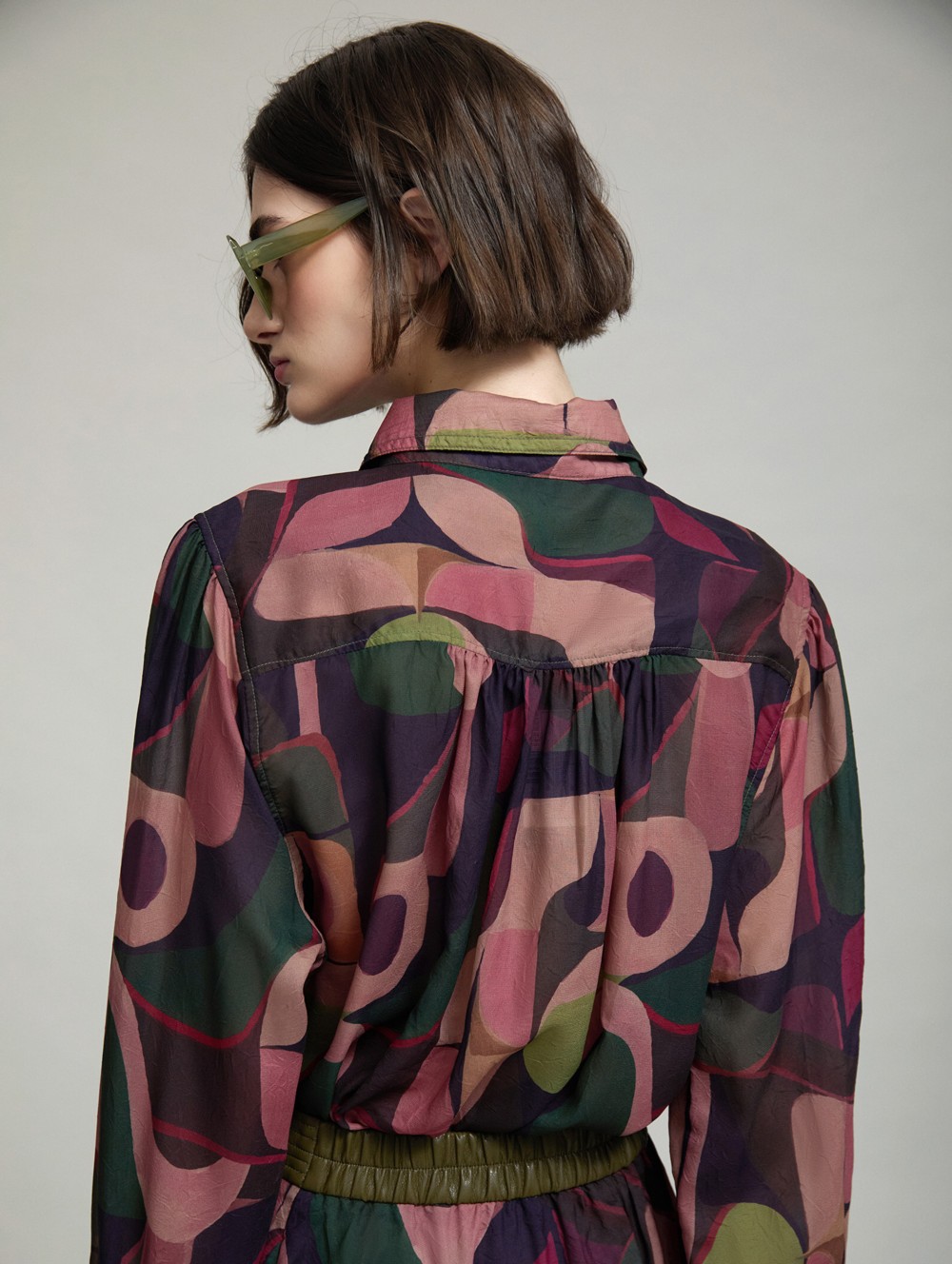 Printed shirt faux-leather cuffs