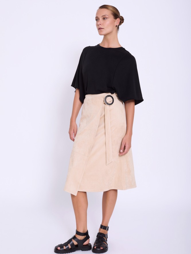 Falda antelina cruzada