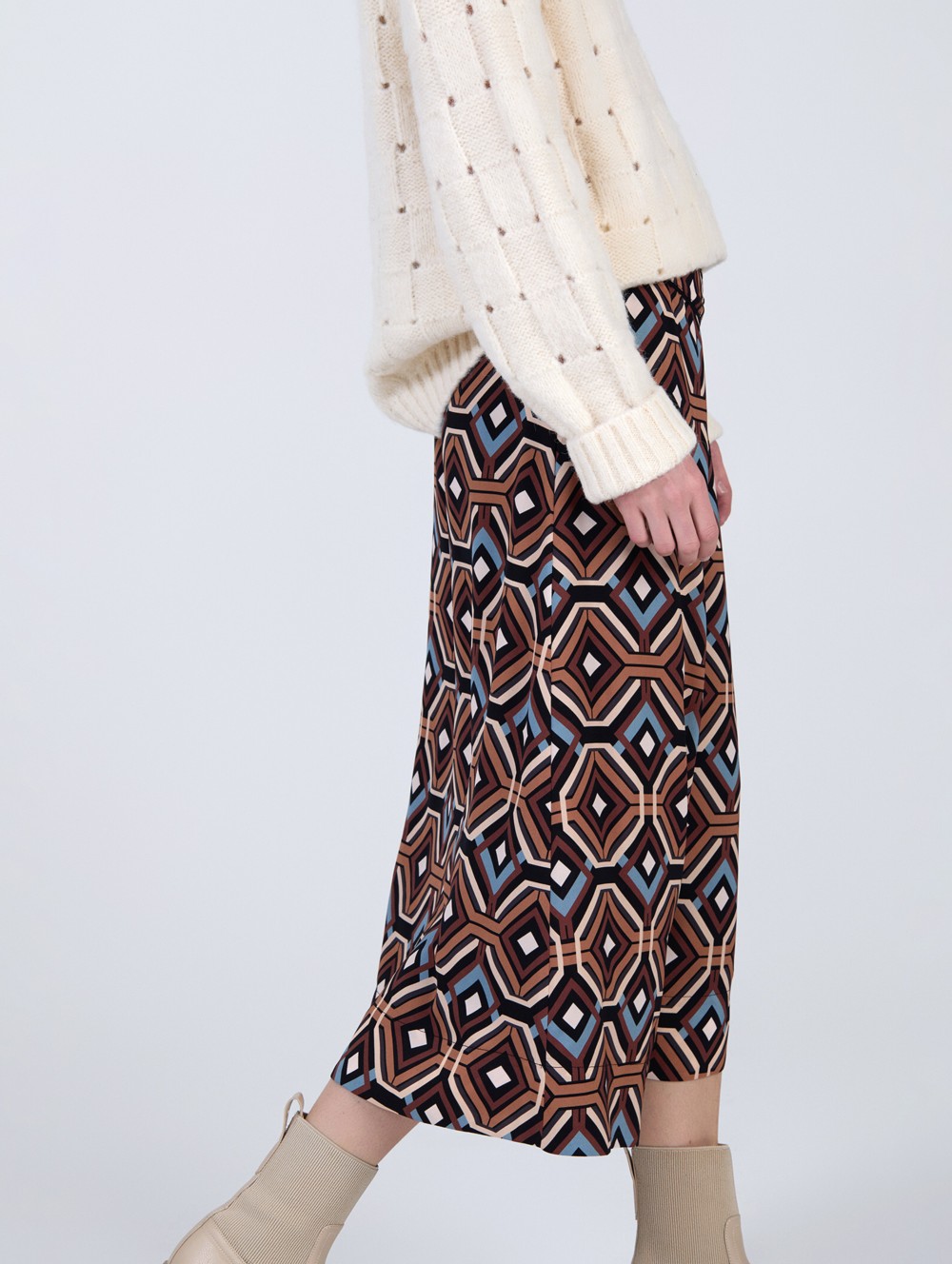 Falda cruzada geométrica 5