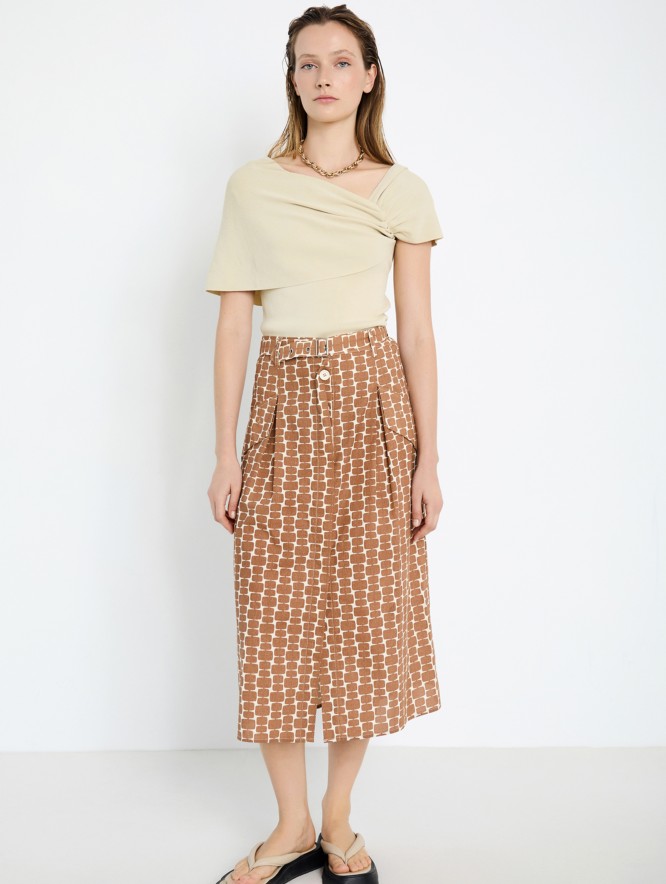 Printed skirt with belt