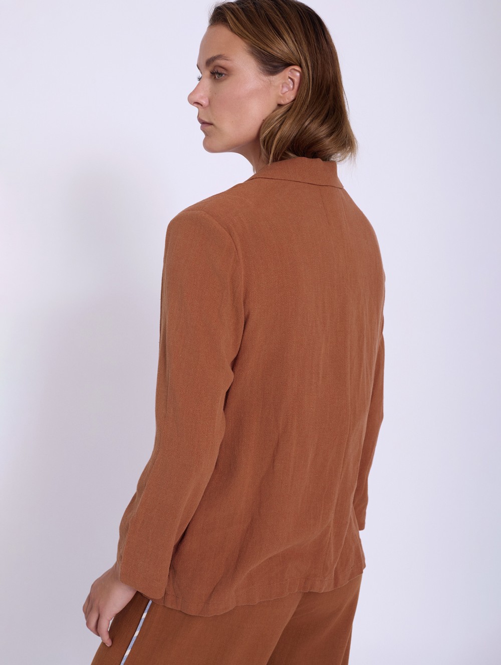 Blazer con detalle de pipings 3