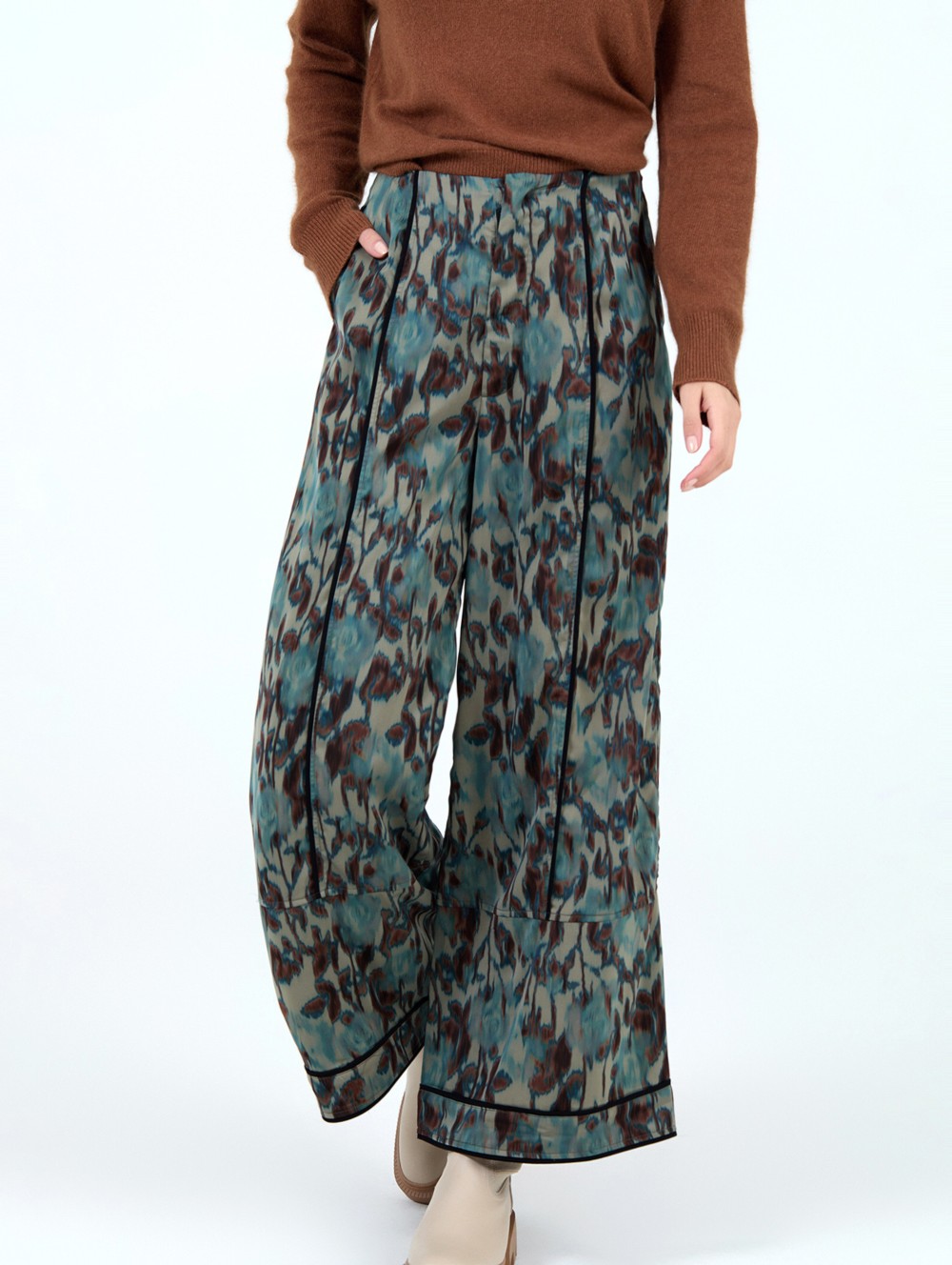 Pantalón estampado vivos 2