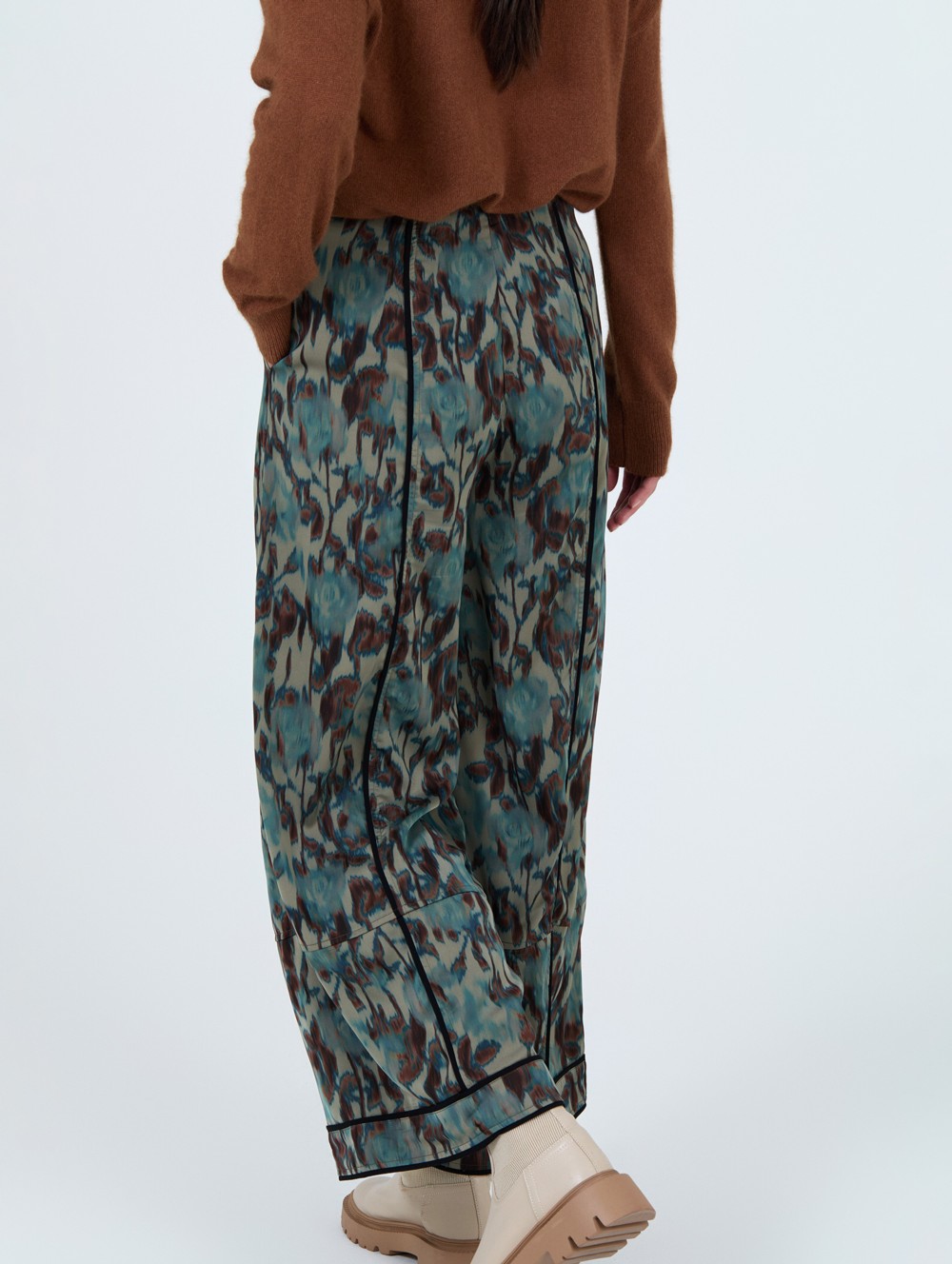 Pantalón estampado vivos 3