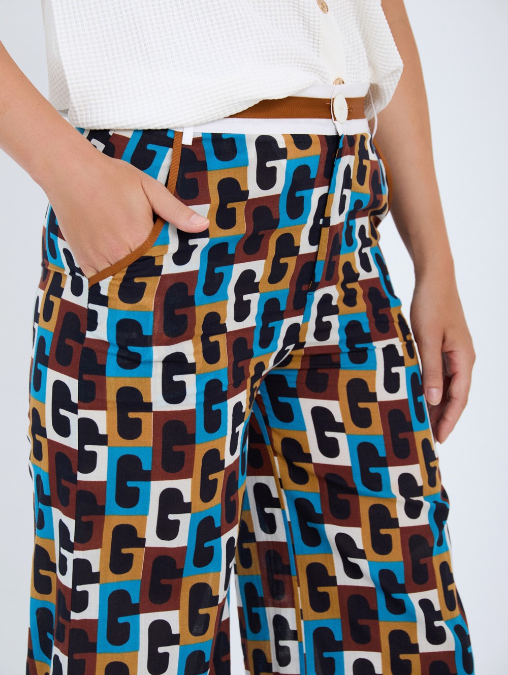 Retro print trousers