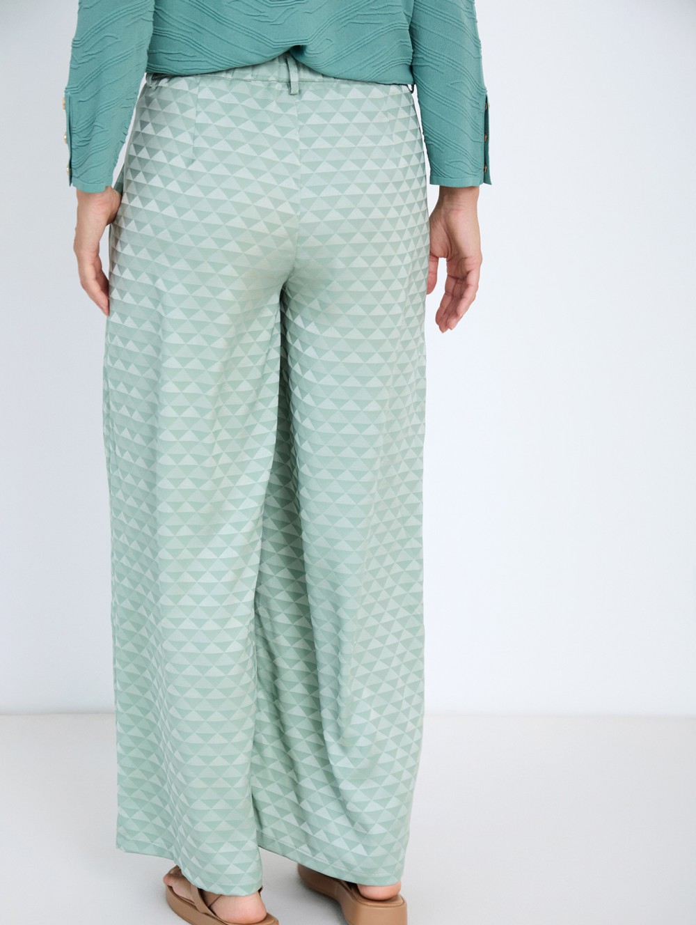 Pantalón jacquard geométrico