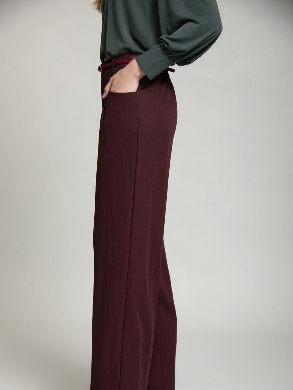 Fluid twill trousers