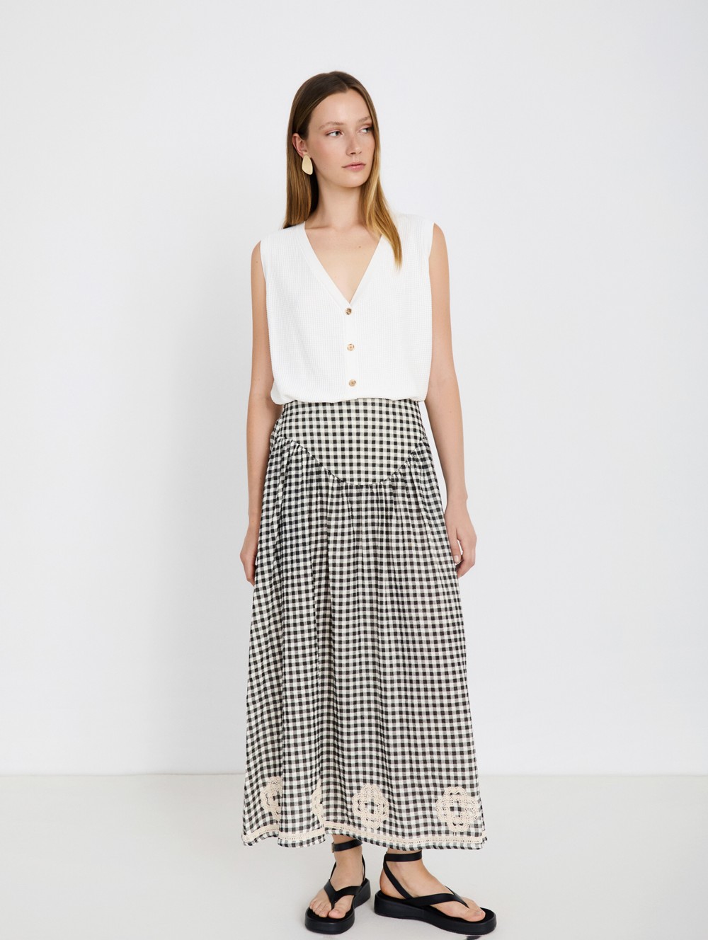Gingham Skirt with Embroidery