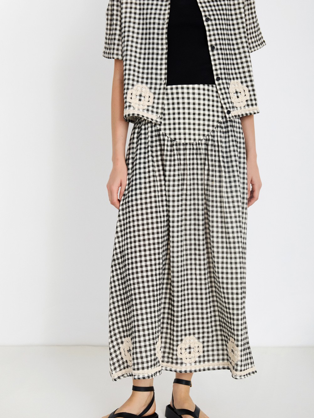 Gingham Skirt with Embroidery