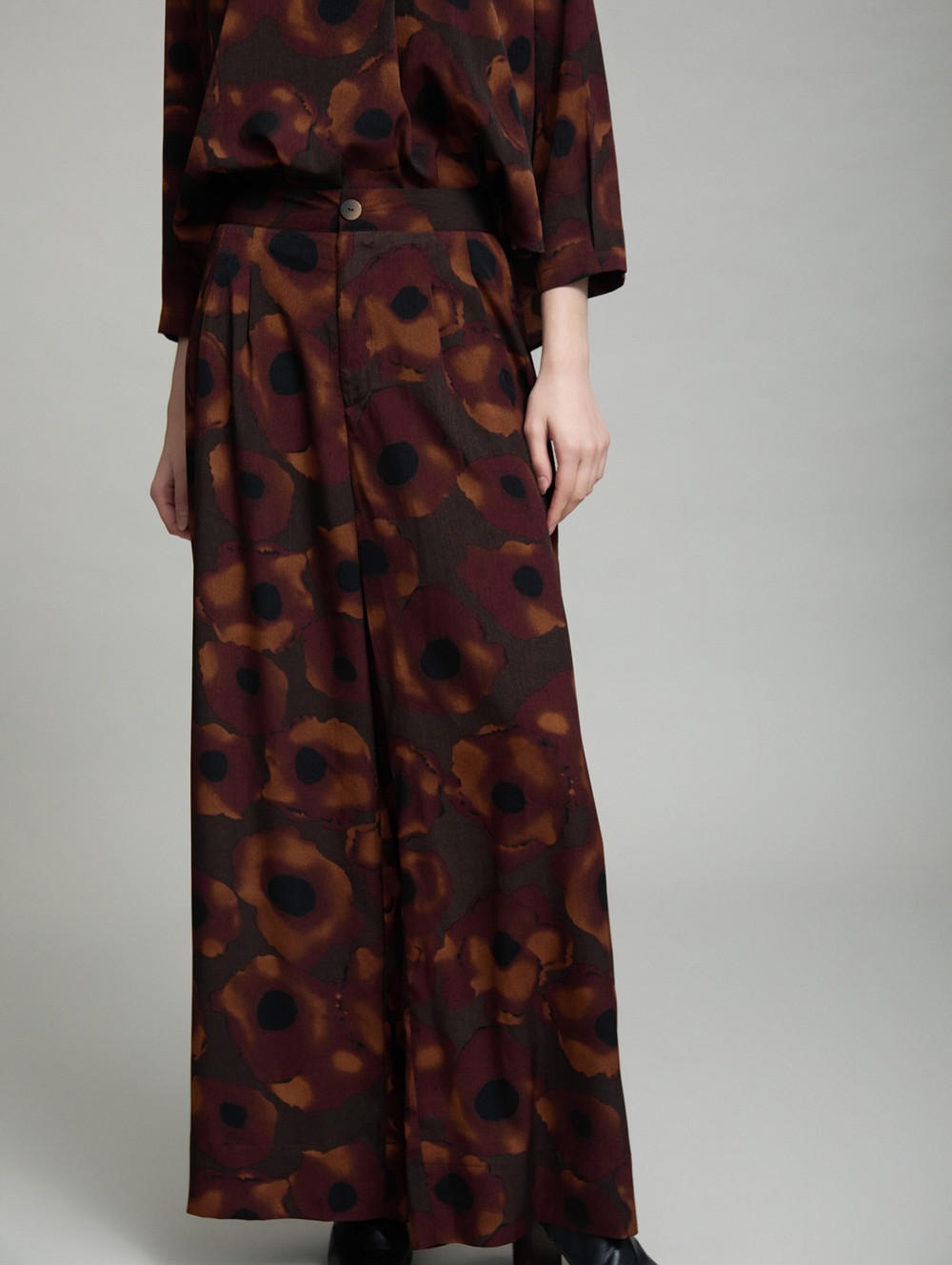 Palazzo trousers abstract print