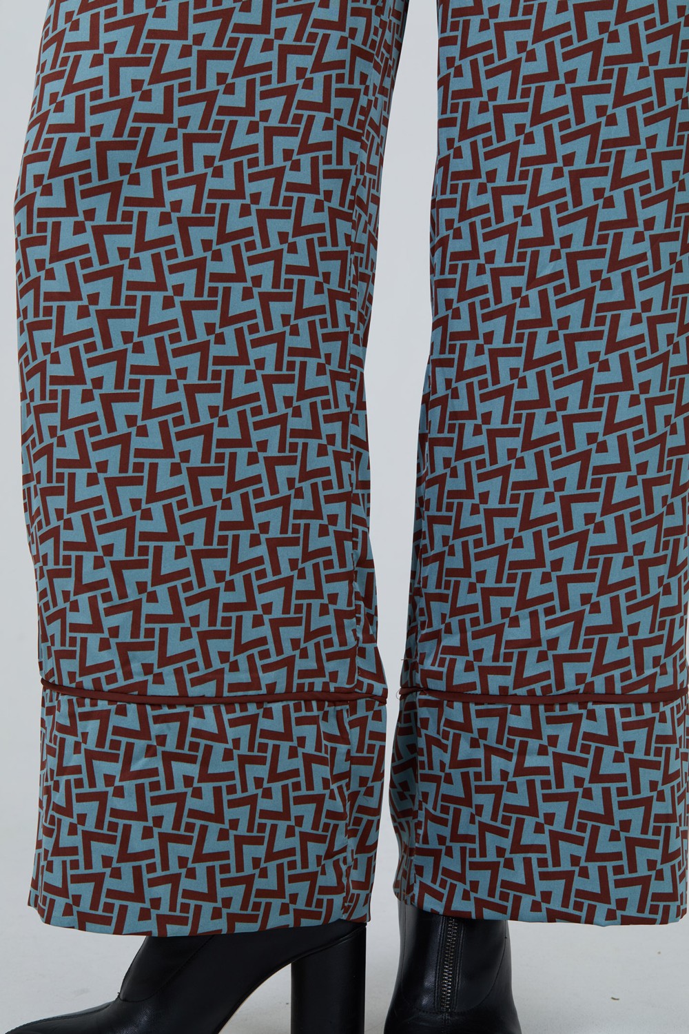 Geometric print trousers 2