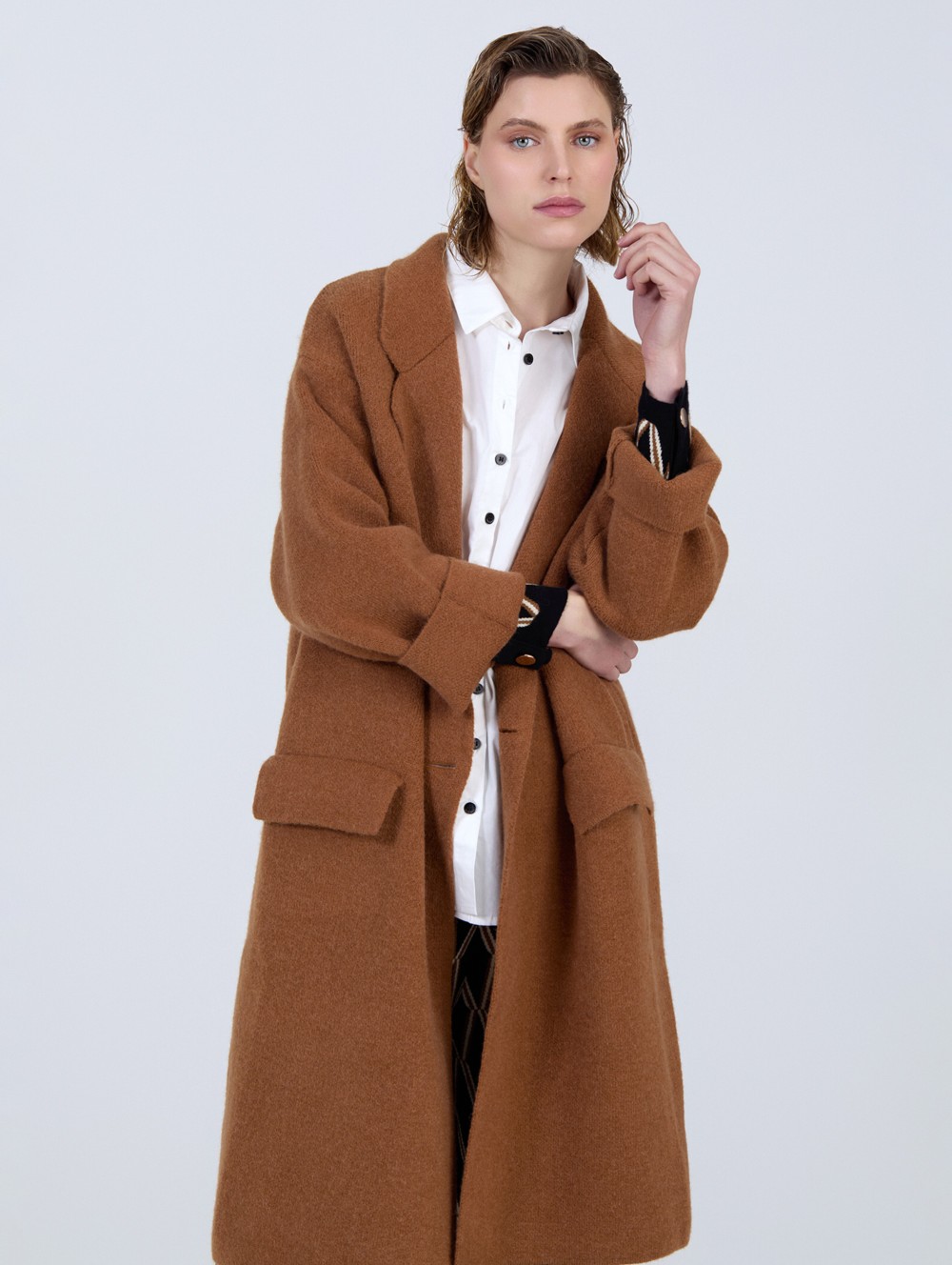 Long knitted coat 2