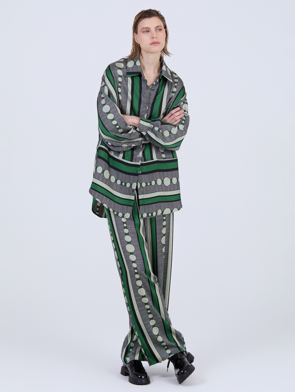 Chemise en satin imprimée 1