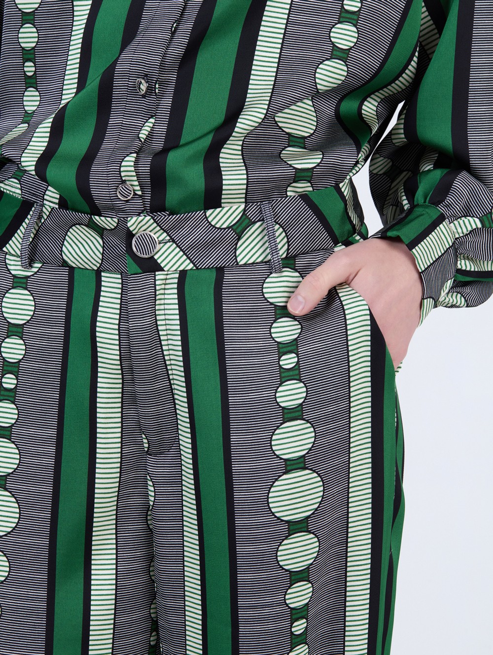 Pantalón estampado círculos 8