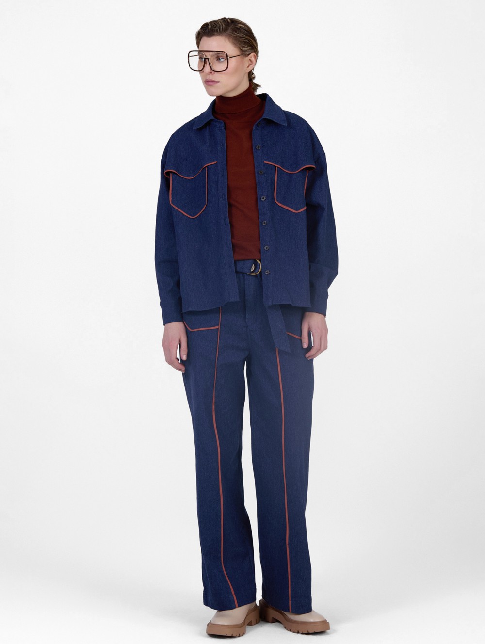 Denim shirt with piping