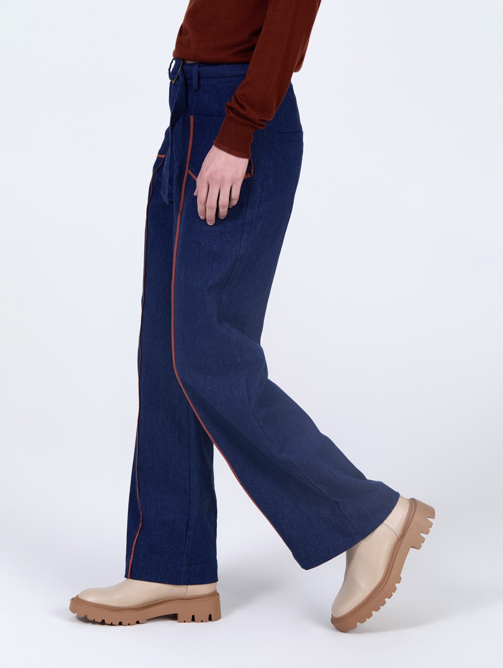 Denim trousers with piping 6