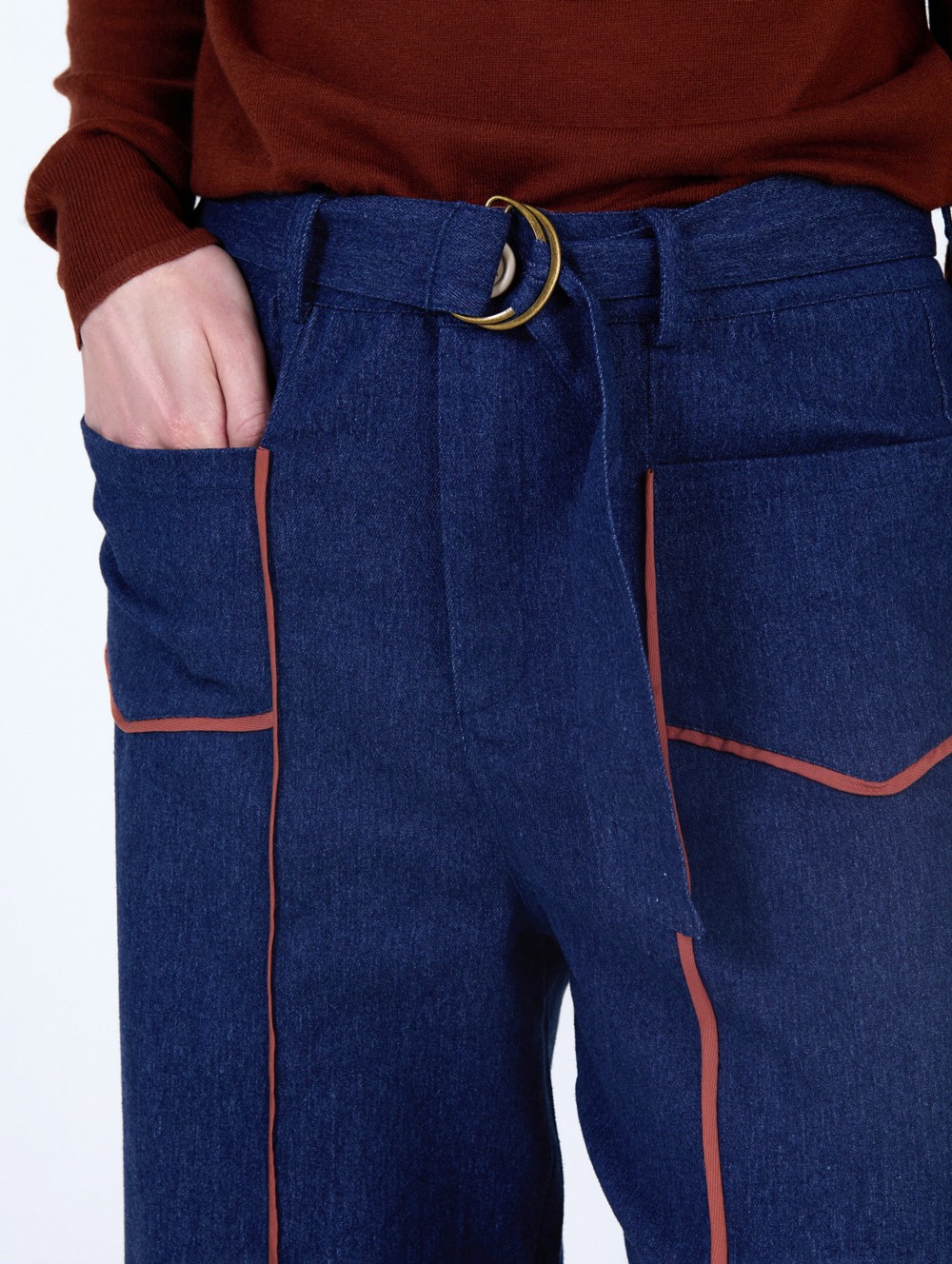 Denim trousers with piping 5